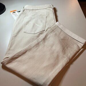 Women's Santana Jeans Mid-Rise Classic Straight Leg Size 16 NWT